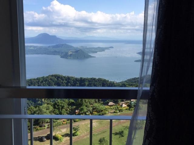 Wind Residences Tower 4 18Th Floor Tagaytay City Екстериор снимка