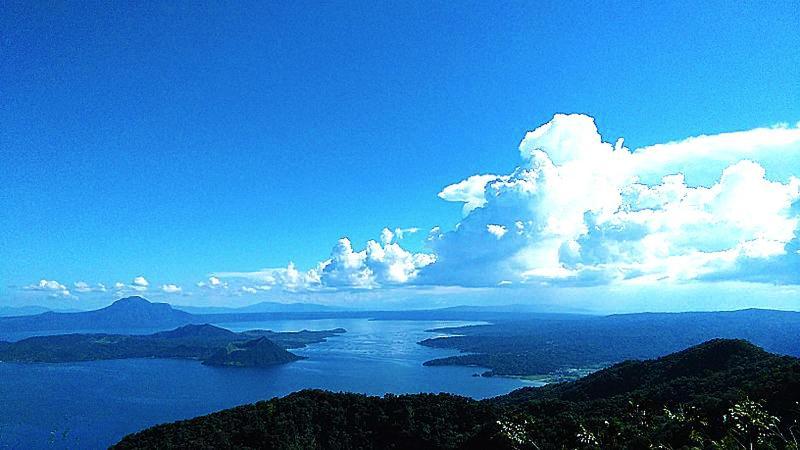 Wind Residences Tower 4 18Th Floor Tagaytay City Екстериор снимка